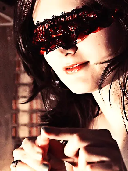 The beautiful doll Marina Maywood feels the extreme turn on when