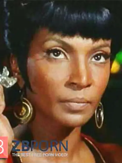 Lt.  Uhura - Nichelle Nichols Naked - Vintage