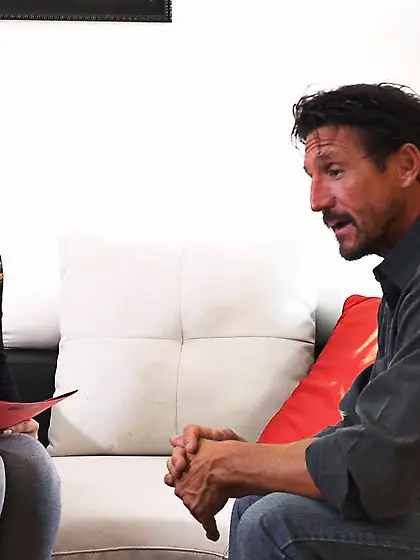 Uma Jolie babysitter