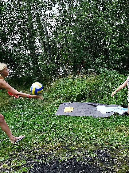 Picnic fuck scene showing two girls that want his boner