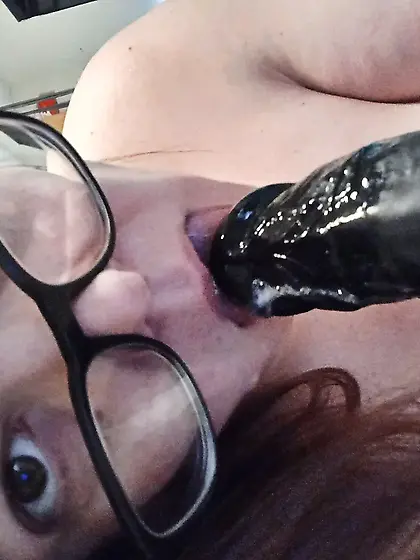 Playing Solo Black dick time