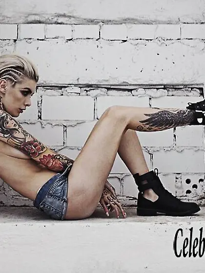 Nude pics of VALENTINA BELLEZA