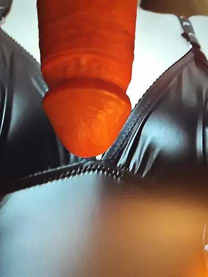 Cum tribute for my saggy breasts