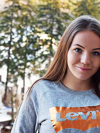 Athletic 18yo fingering