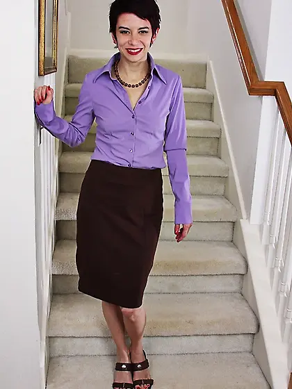 Stunning mature babe pixie