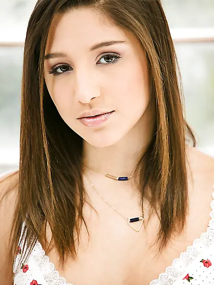 Nude lesbian pussy massage