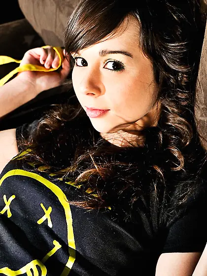 Tireless brunette girlie,  Ariel Rebel,  spreads her legs and even