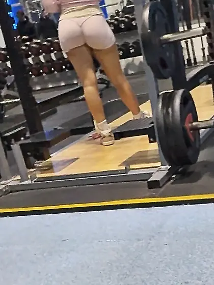 Teen gym chav FAT ASS