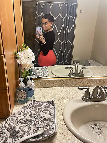 I sell all my used items to fit all ur desires