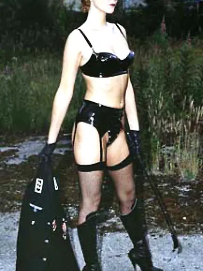 No rights for pretty cunts allowed !