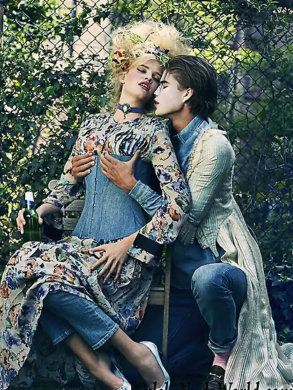 Nude Photos of Lara Stone