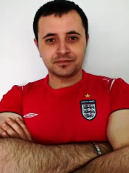 Brunette Goldenboy Dancing.