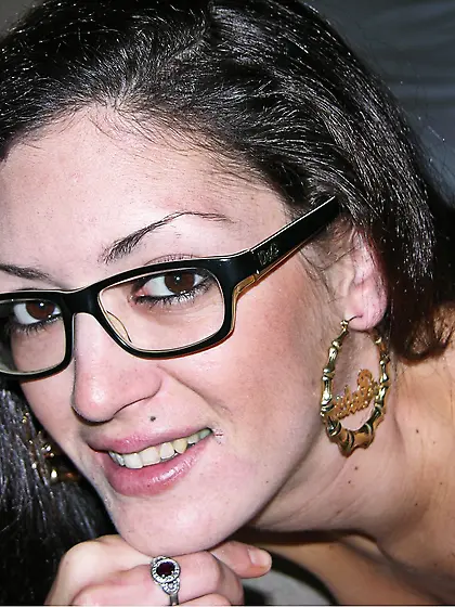 KENDR - 3, 525 HIGH-RES PICS (1600x1200) ON THE WEBSITE LINK!