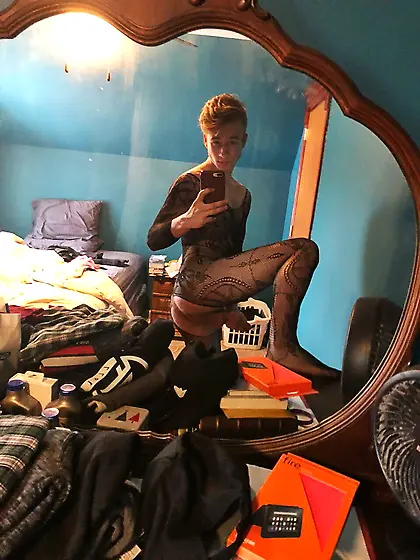 Sissy exposed! His snap is vdawgydawg24