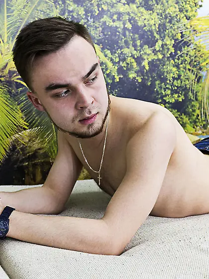 White young man simoncrowe