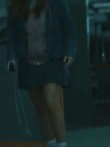 Wake up Charlotte Stoiber (29) Emily Rabbit