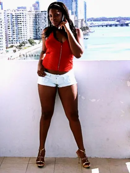 Black ass girls give an amazing blow job