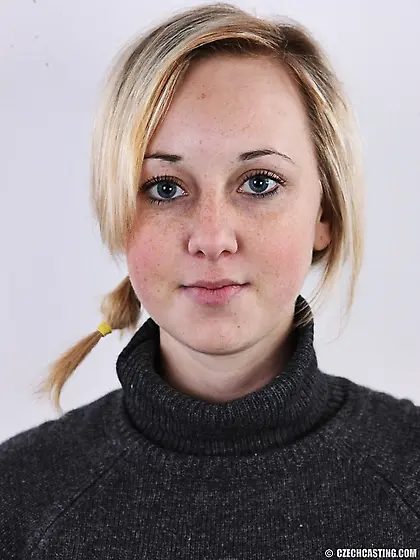 Gentle barbie blonde shows