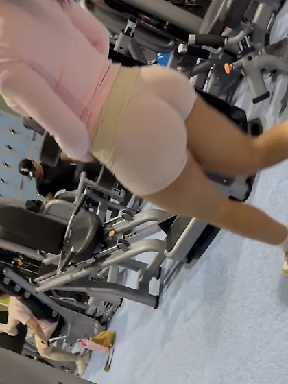 Teen gym chav FAT ASS
