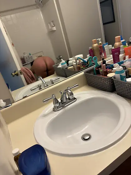 Spying on nude mother in law bending over