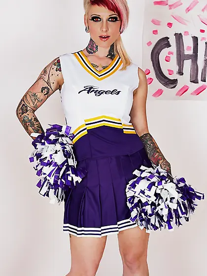 Inked blonde cheerleader takes