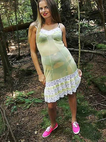 Canadian tight skirt