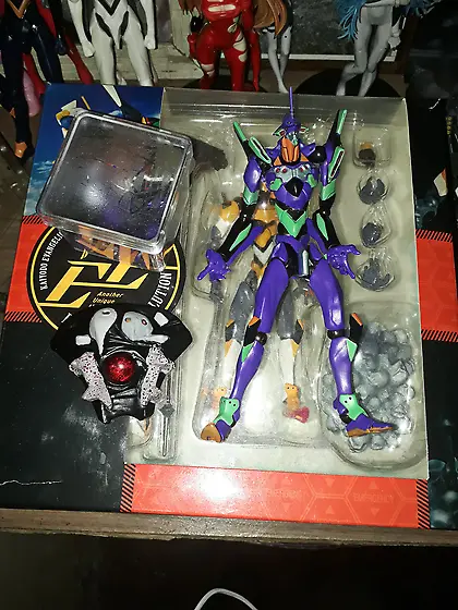 Unit 01,  finally!!! But without a box :(