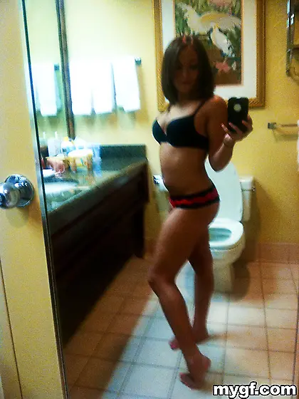 Nice little teen lady takes some selfies,  sucks a big beautiful