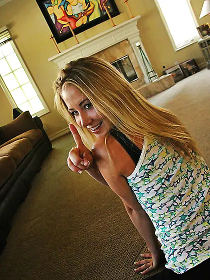 Facial blonde girlfriend