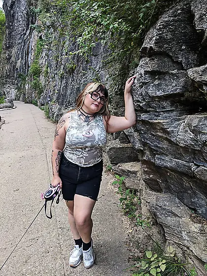 G’ana the fat dirty whore