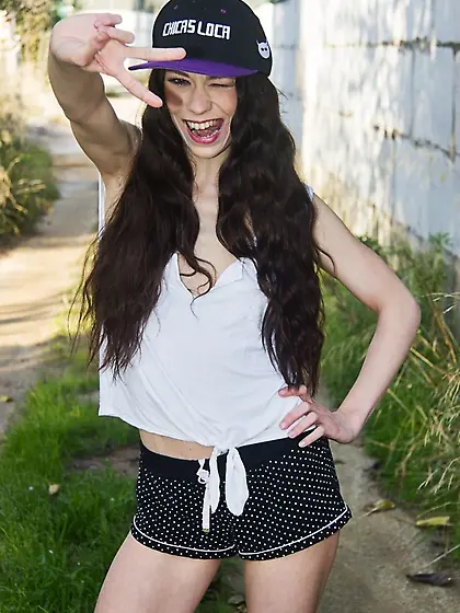 Skinny brunette brave enough to have sex with BF outdoors in an