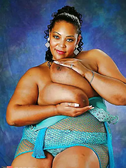 Dark-Hued PLUMPER !JUSBLKGIRLS!