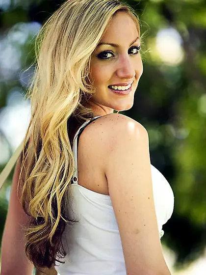 Leggy girl Vanessa FTV in sexy short skirt gets fully nude on pi