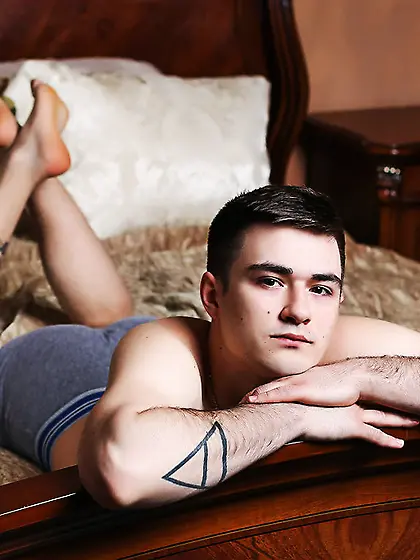 White young man denjrtattoo