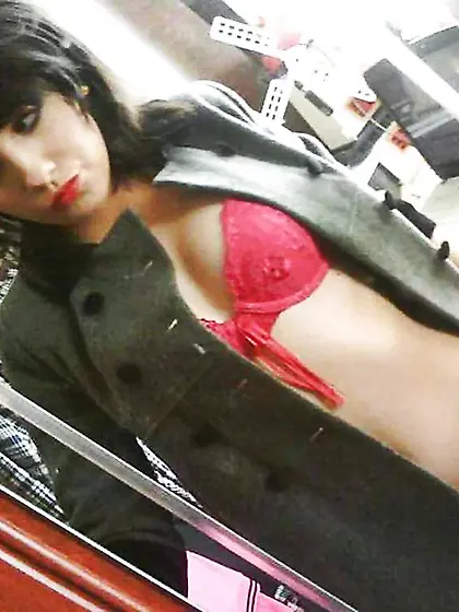 My bevy 37 : lil' emo selfshot