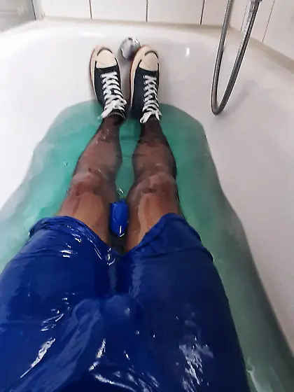 Franzi loves to be slimed