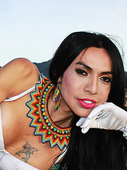 Latin transgender YesenniaStar1 like to snapshot