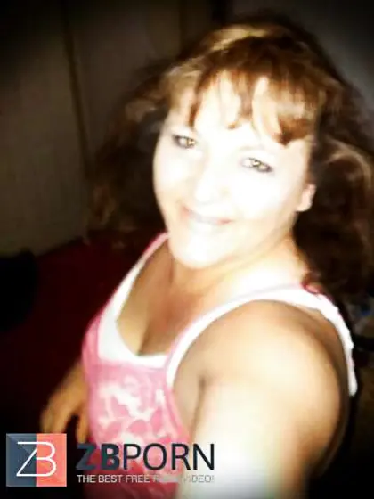 MUMMY two pals woman mate