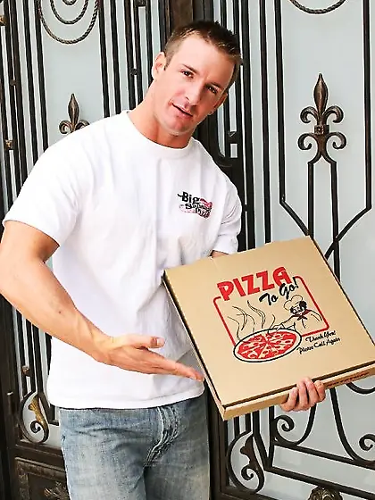 Tiffany Rose takes her clothes off for the pizza dude and gets f