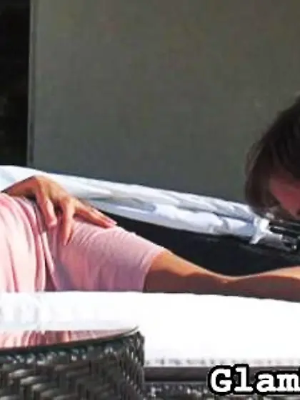 Rich babe asked kiss