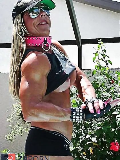 Terri Wylder - 50 yr old muscle grandmother
