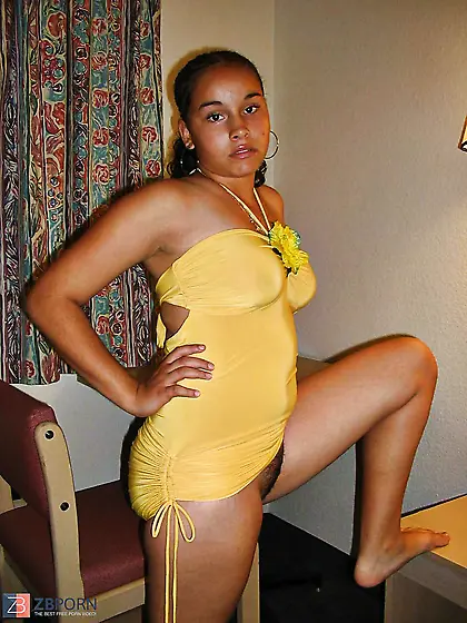 Hotlegs-huge-titted teenager