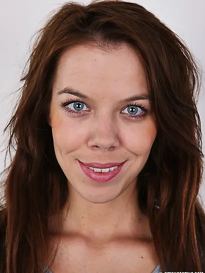 Slim tall chick tempting