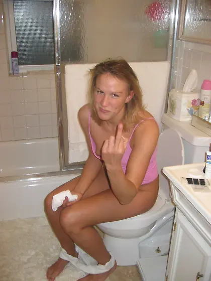 oops downblouse flashing caught 7