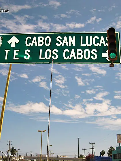 Luscious girls Sienna West and Kelly Madison plunge into hardcor