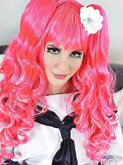 Small tits wet masturbation