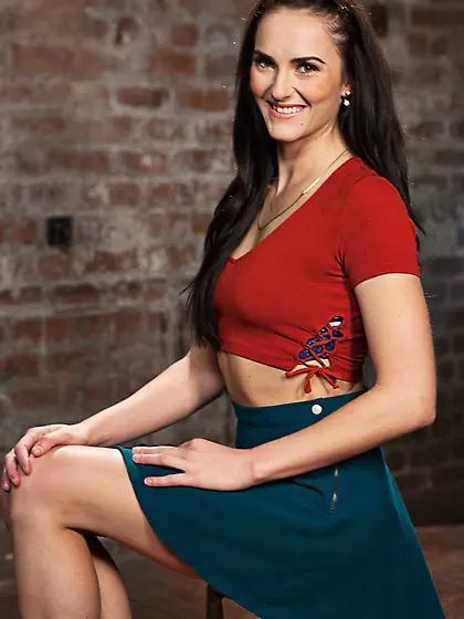 Degrading fuck stick action for MILF in heels