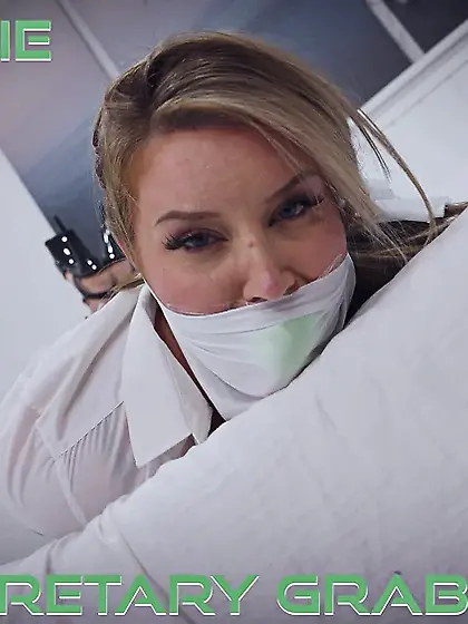 Irish Essie - Secretary Grabbed