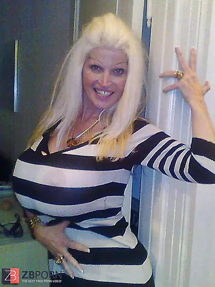 Danish Celeb Cougar Stephanie