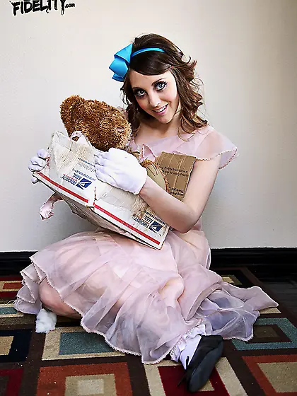 Hardcore teenager Nickey Huntsman is under the hard attack of st